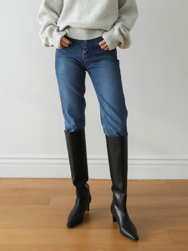 36312 Fleece-Lined Cropped Jeans