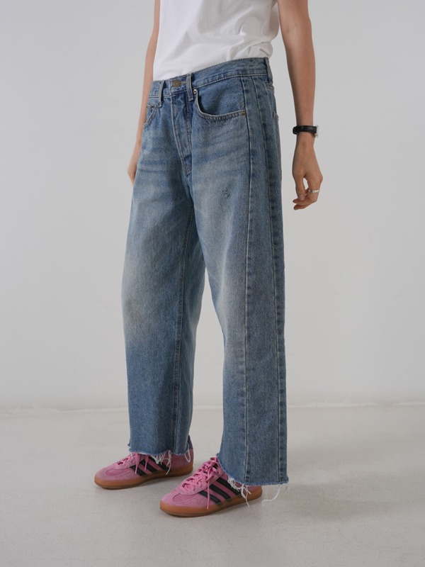 470 wide jeans