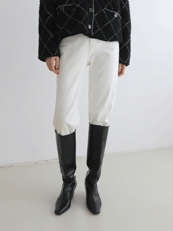 High-Rise Solid Tone Cropped Pants