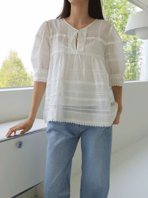 Self-Tie Neck Solid Tone Blouse