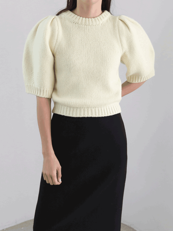 36311 Solid Tone Puff Sleeve Knit Top
