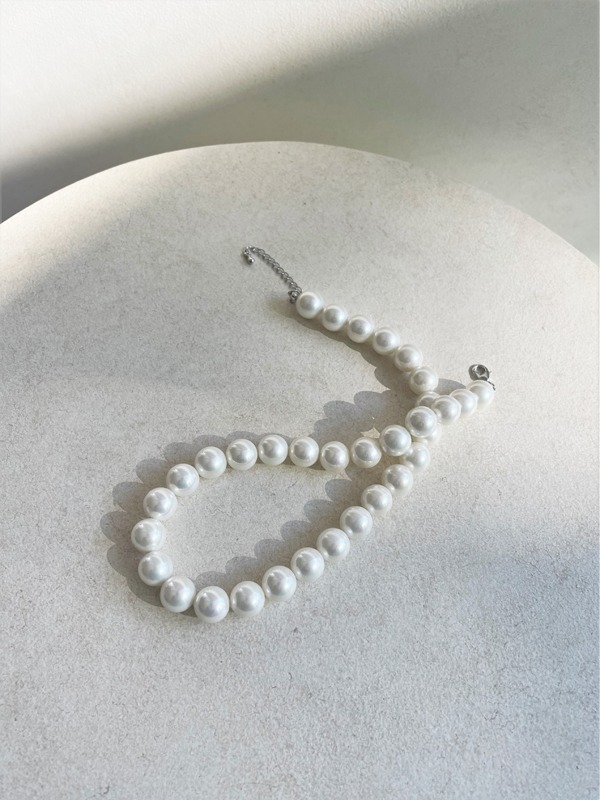 36643 Faux Pearl Necklace