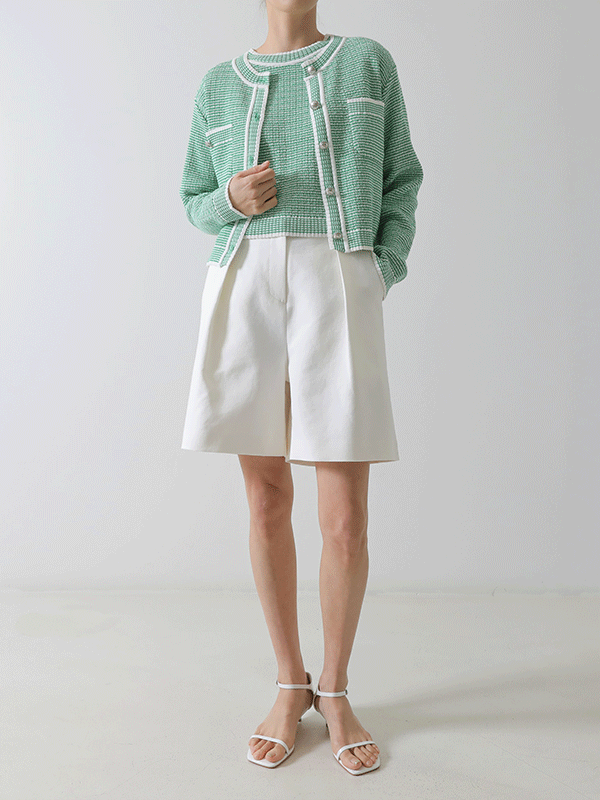36764 Pleated Solid Tone Shorts