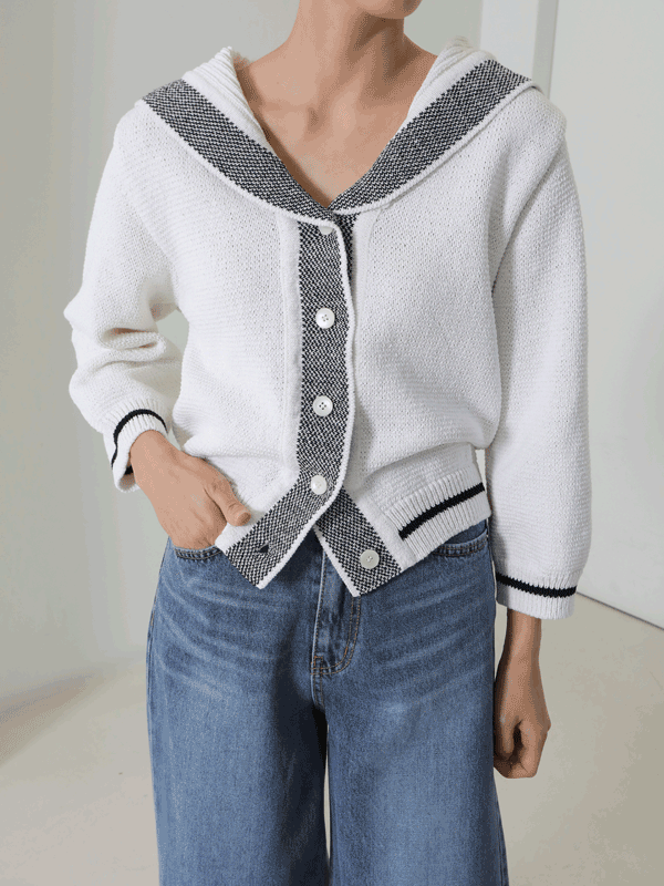36820 Color Block Buttoned Front Knit Cardigan