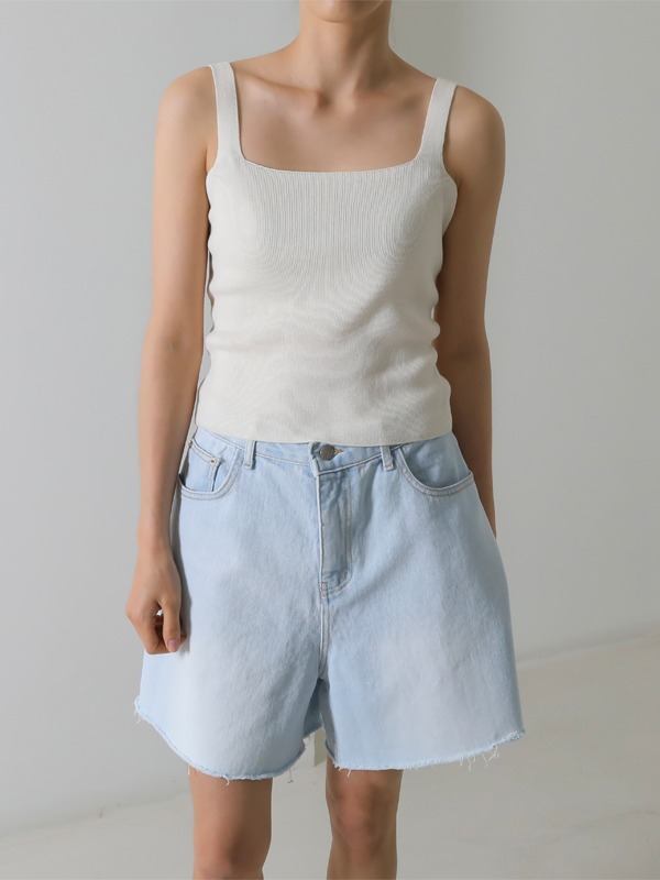 36981 Solid Tone Knit Sleeveless Top