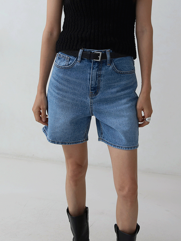 Field Denim Shorts