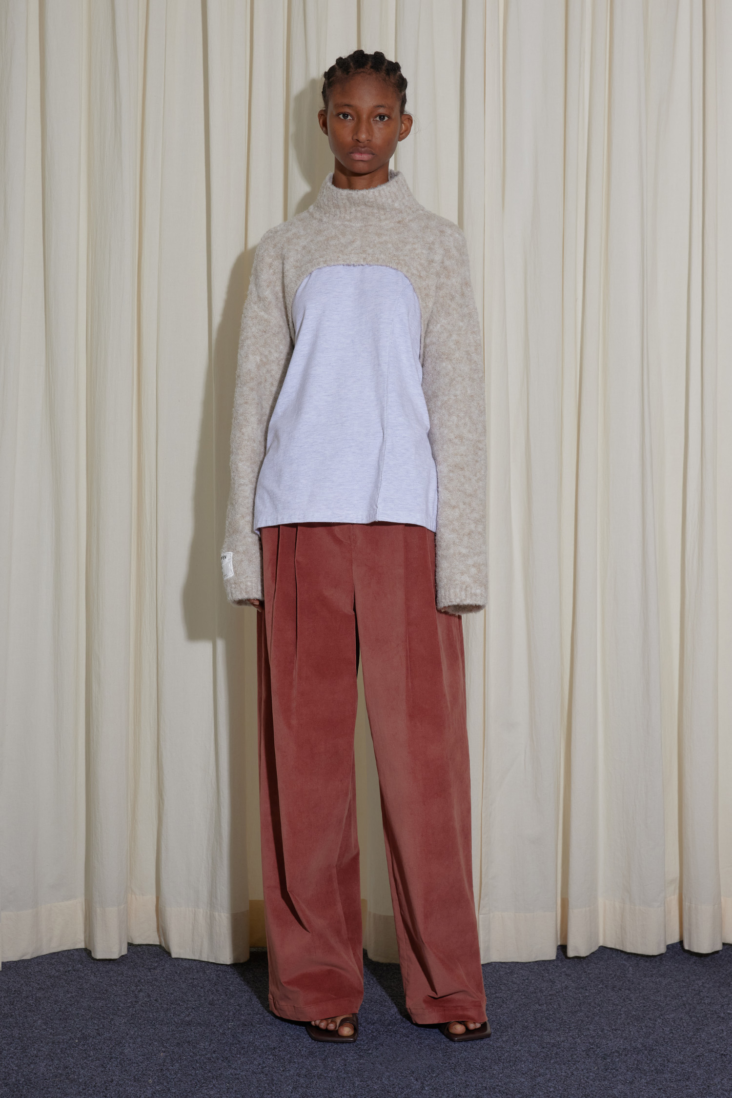 TWO TUCK COTTON WIDE PANTS - BRICK