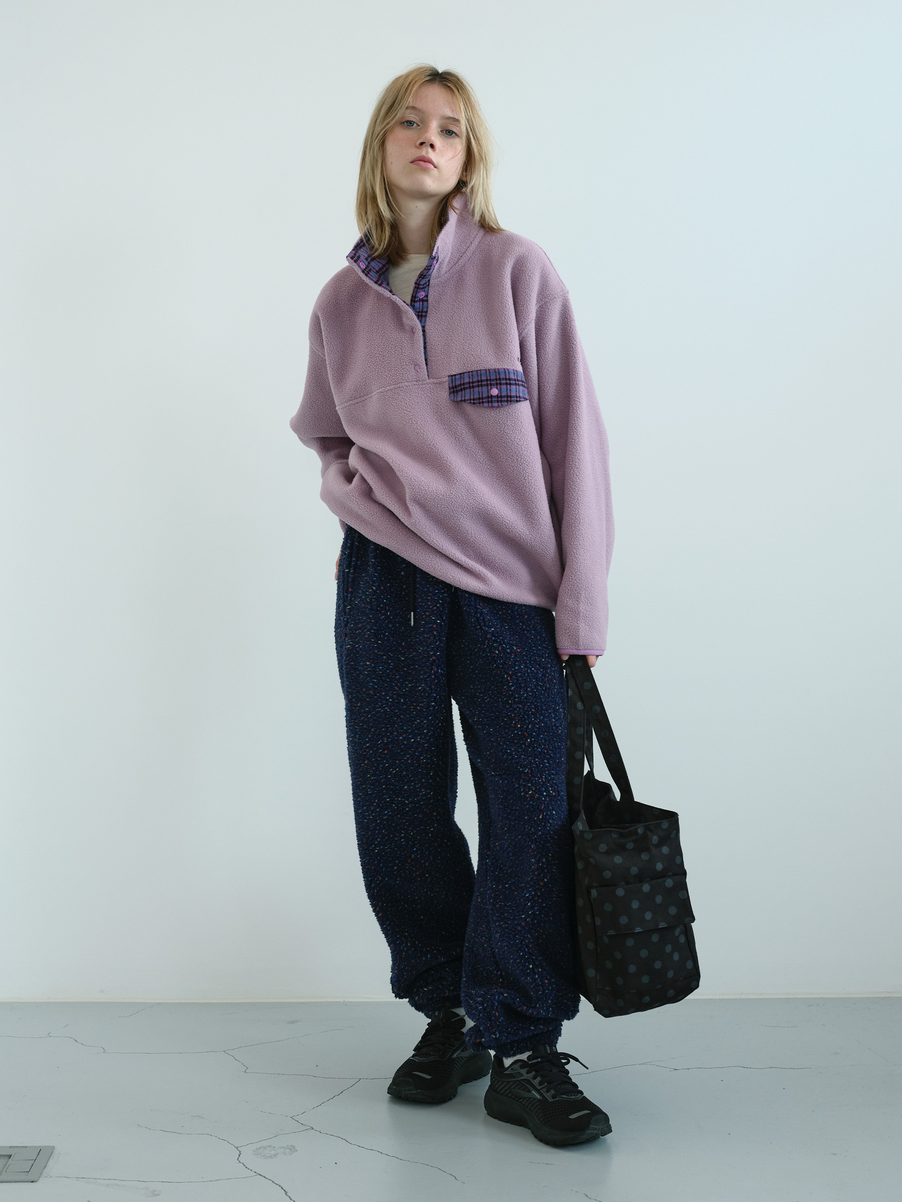 기본 레이아웃 - Enzo Blues Bouclé Jogger - Navy