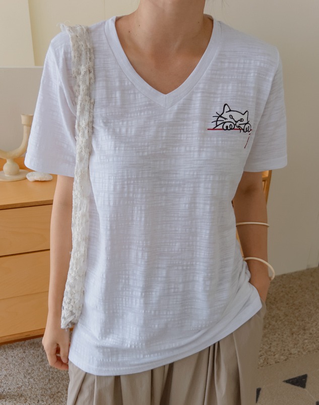 cat embroidered short sleeves