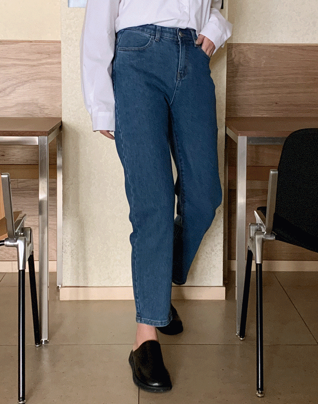 Zipen 第 3 长隐藏式绑带宽松直筒牛仔裤