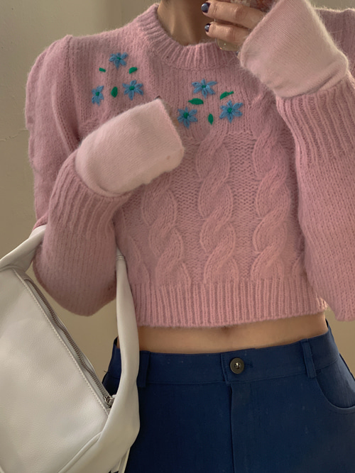 FLOWER EMBROIDERY MINI CROP KNIT(PINK, BLACK 2COLORS!)