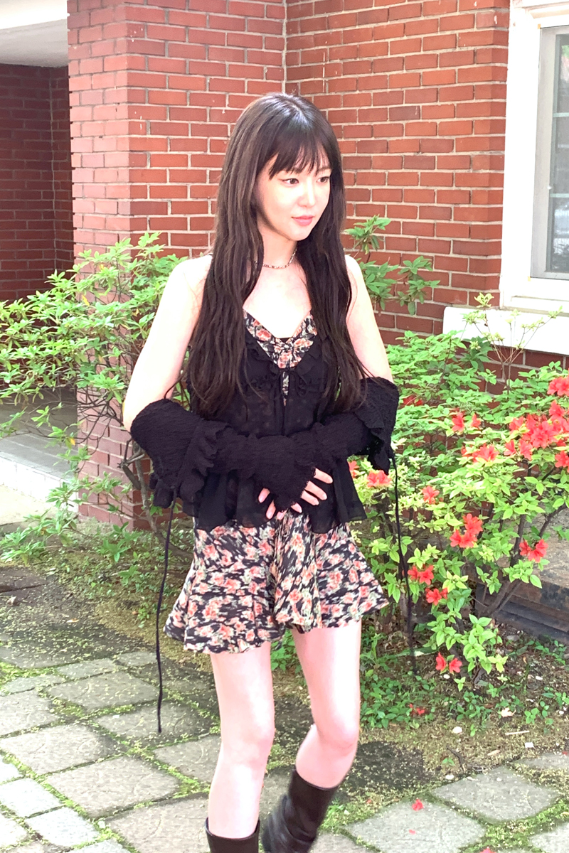 Flower Shirring Ribbon Ruffle Dress Cardigan Set(Black)