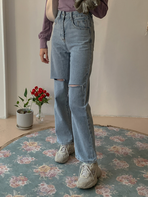 STRAIGHT FIT CUTTING JEAN PANTS