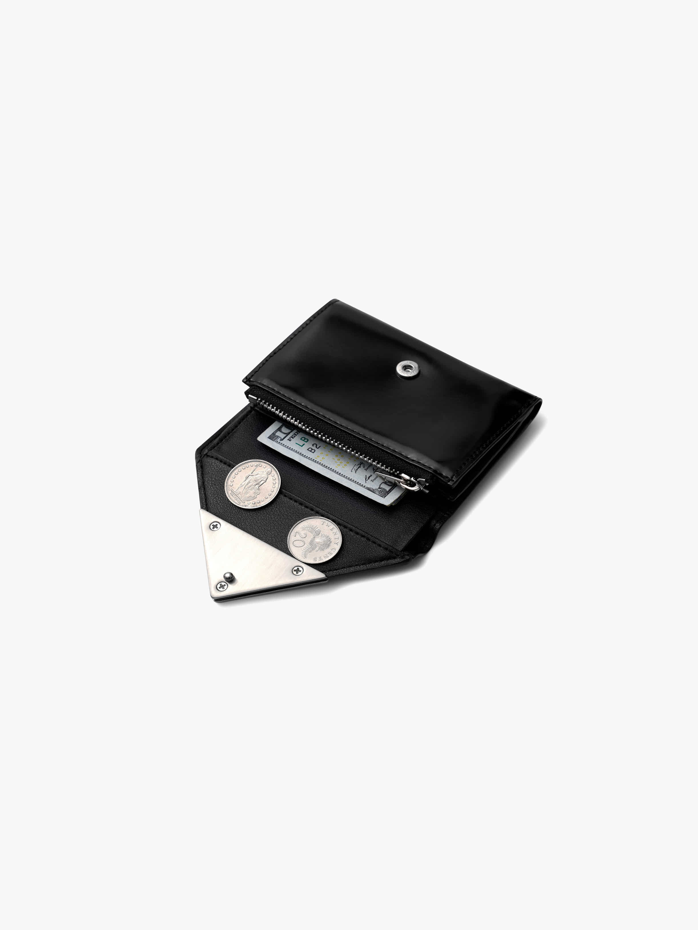 ★Fennec★ [20% coupon]LACQUER TRIANGLE WALLET MATT BLACK MUSINSA | fennec LACQUER TRIANGLE WALLET - MATT BLACK