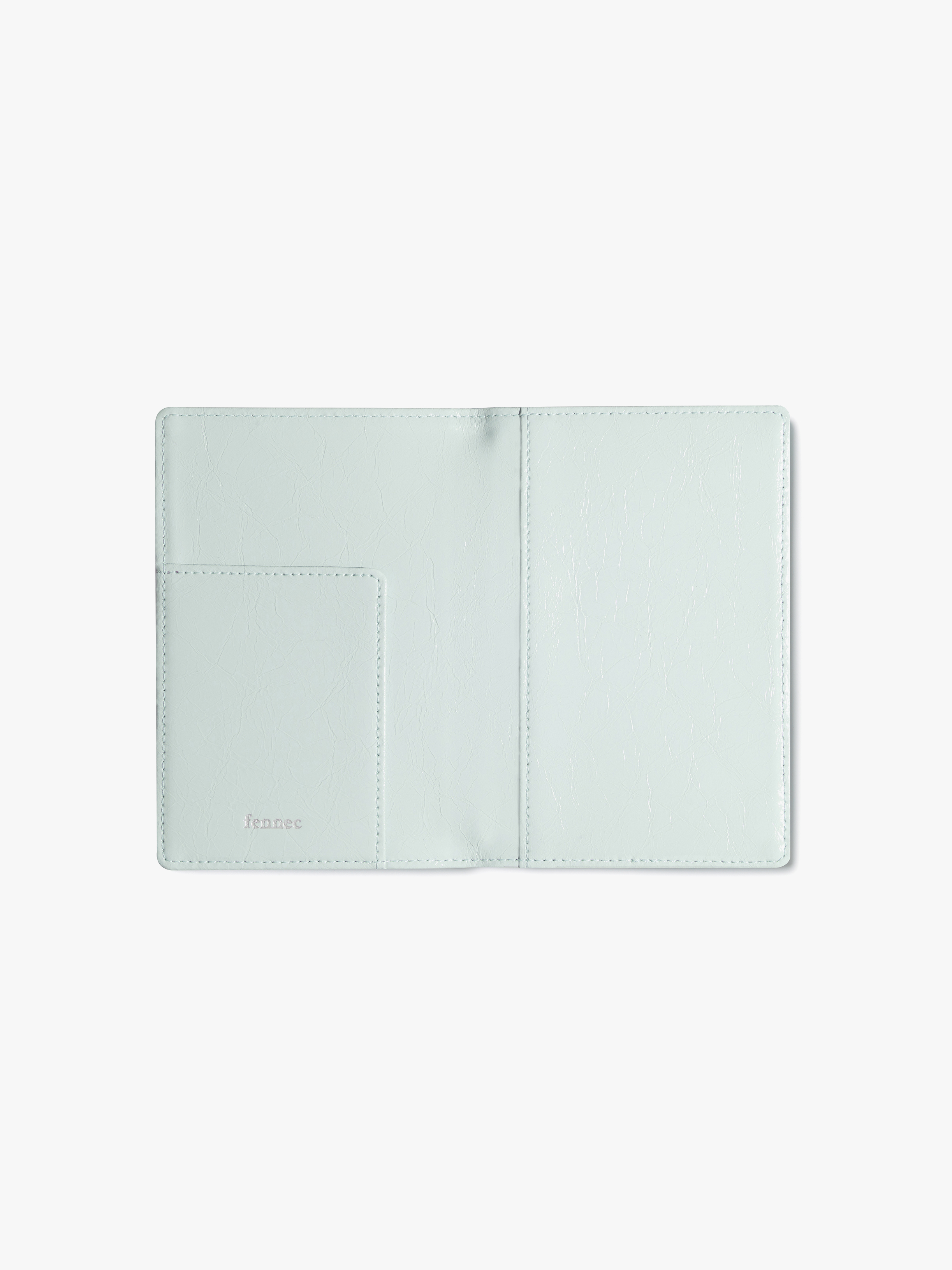 [韓国]★Fennec★CRINKLE PASSPORT CASE★パスポート ケース★ 公式モール単独カラー] CRINKLE PASSPORT CASE - PALE MINT - Fennec