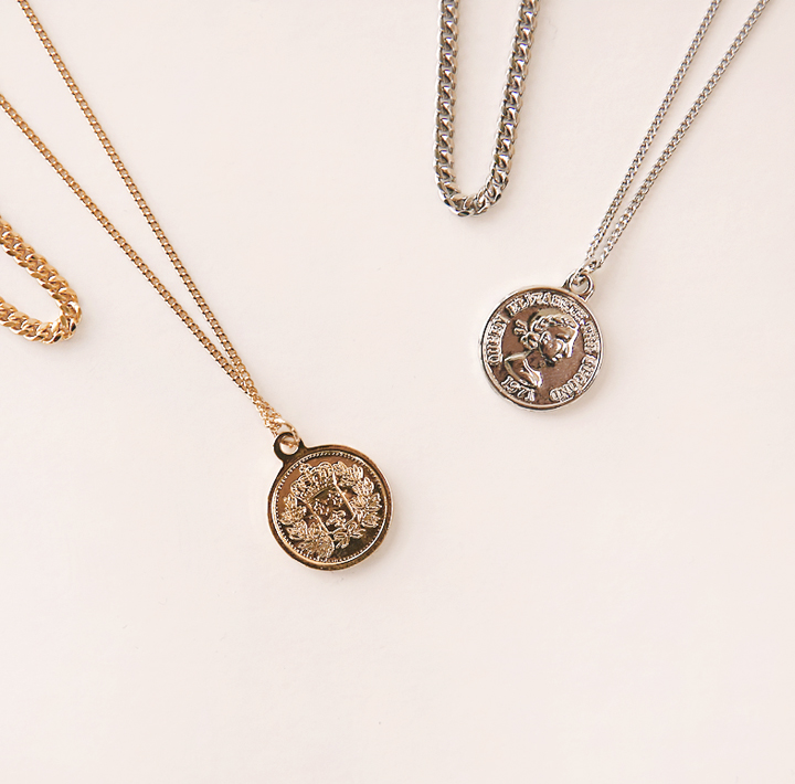 [JEWELRY] COIN 2 CHAIN LAYERED NECKLACE