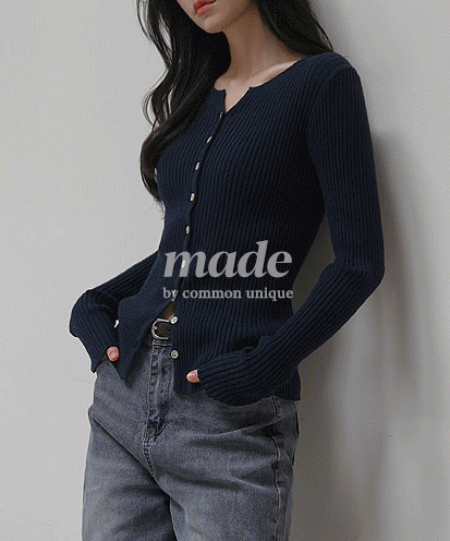 [얼리어텀] [단독컬러] [전지현,장원영 착용/5만천장돌파/MADE] 프롬 골지 쉘 버튼 가디건 (간절기/가을/롱슬리브/출근룩/여행룩/브라운/카키)