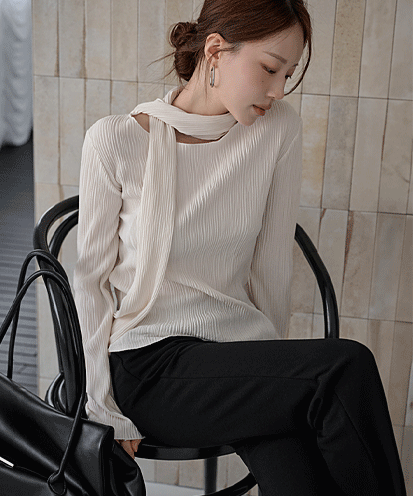 [얼리어텀] 케벤 웨이브 플리츠 스카프 세트 티 (가을/간절기/데일리룩/일상룩/하객룩/출근룩/페미닌룩/데이트룩)