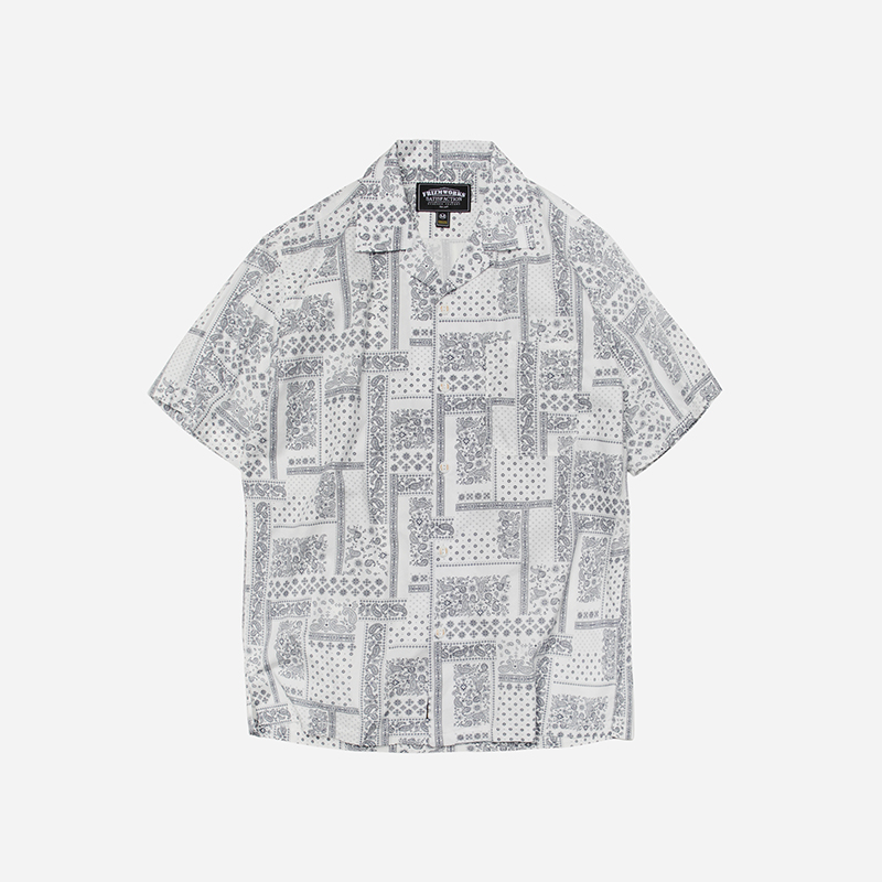 Aloha half shirt _ paisley white