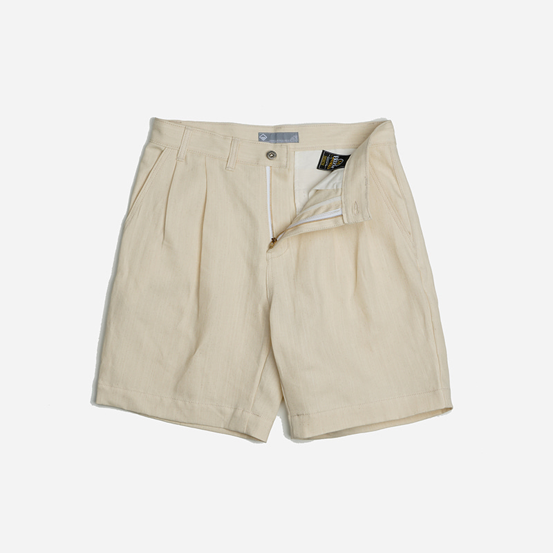 Two tuck wide shorts _ oatmeal