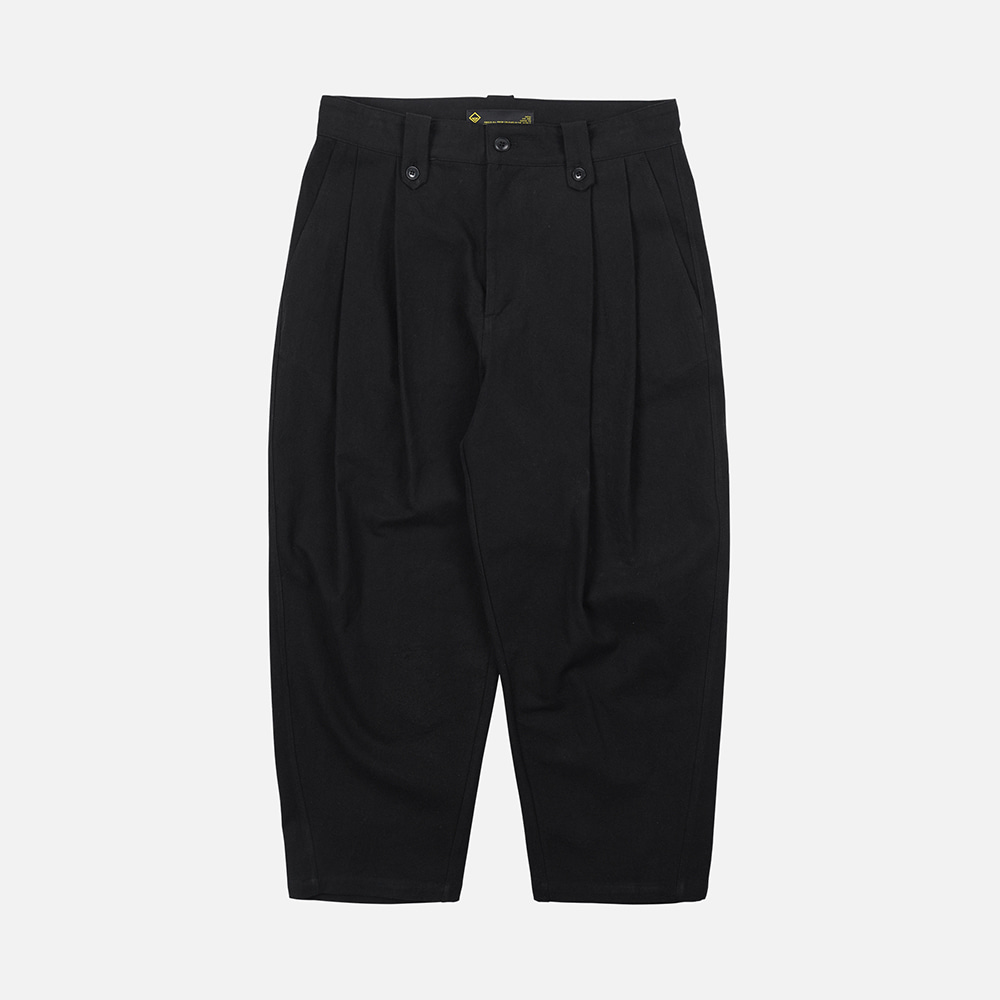 Deep two tuck curved pants _ black