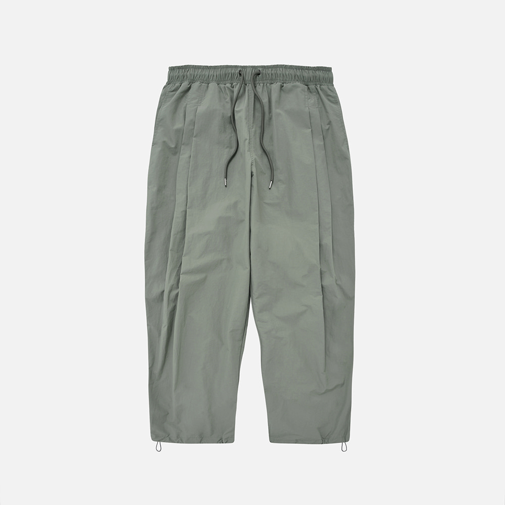 Crispy nylon two tuck pants _ sage green