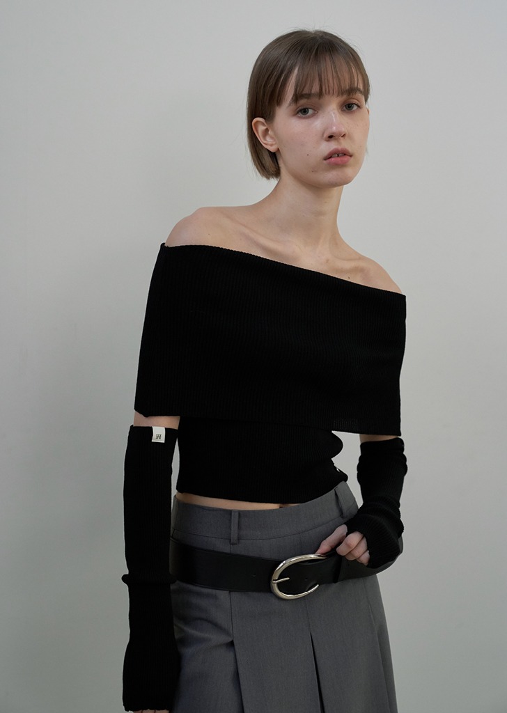 Two-Way Off Shoulder Sweater Black