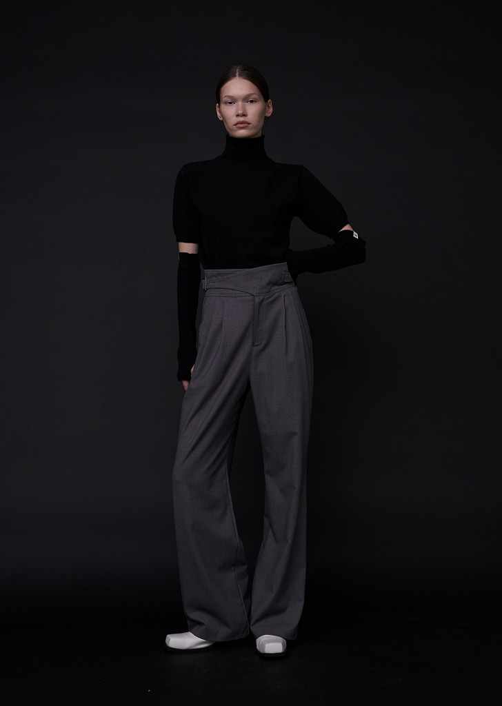 High-Rise Buckled Trousers Gray