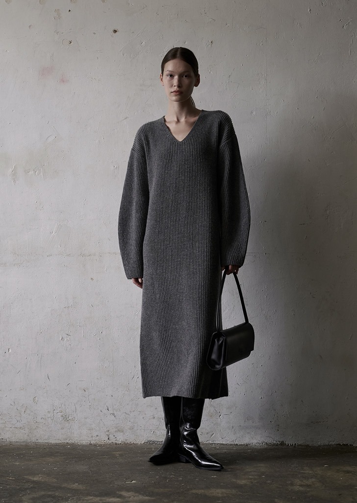[11/28 예약발송] Wool Chunky Knit Dress Charcoal_5차리오더
