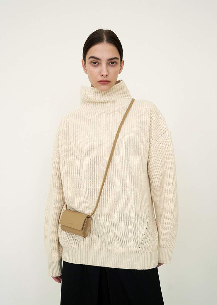 Pullover Ribbed Sweater Cream
