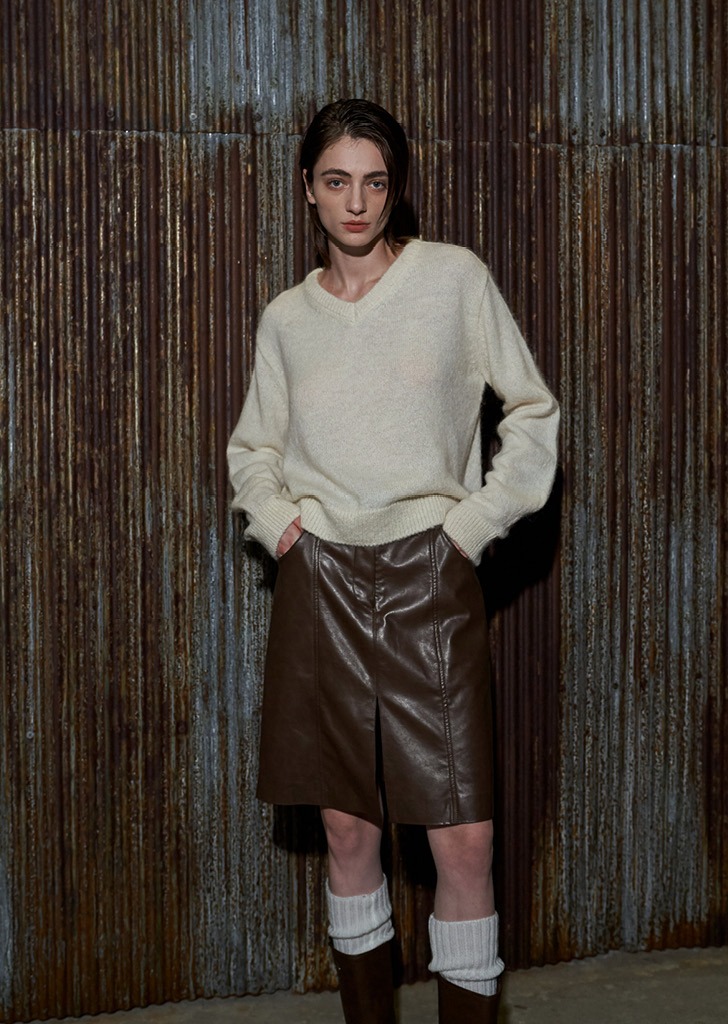 Cutting Line Leather Midi Skirt Brown