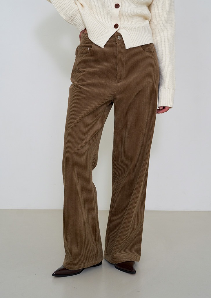 Corduroy Straight-Fit Pants Brown