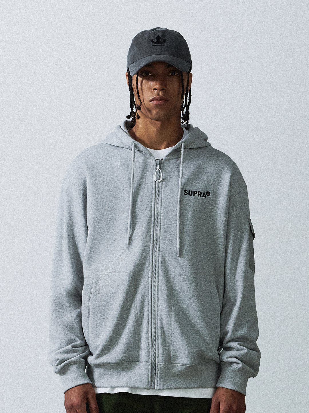 HOODIE/ZIPUP - F&F Co.