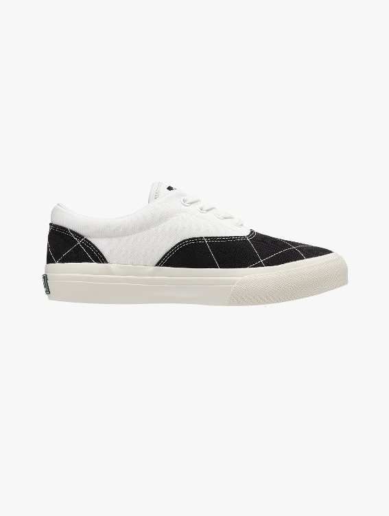 GOALSTUDIO QUILTED CLASSIC SNEAKERS-BLACK/WHITE