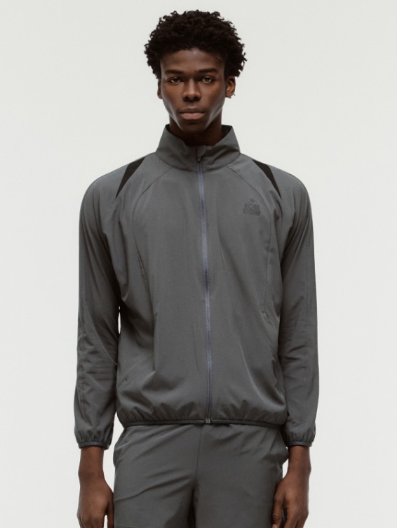 [PACE GOAL 10%] M`S PUNCHING LIGHT JACKET-CHARCOAL