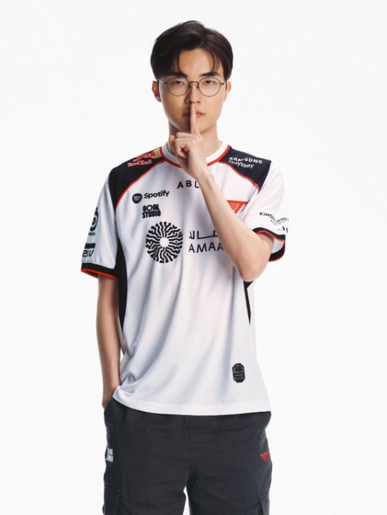 T1 - GOALSTUDIO