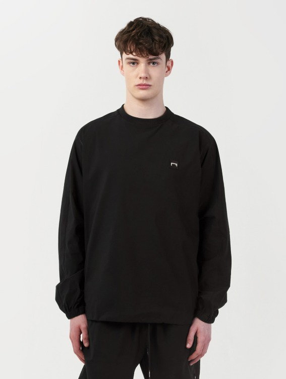 [10%] SIGNATURE WOVEN STRETCH LONG SLEEVE TEE-BLACK