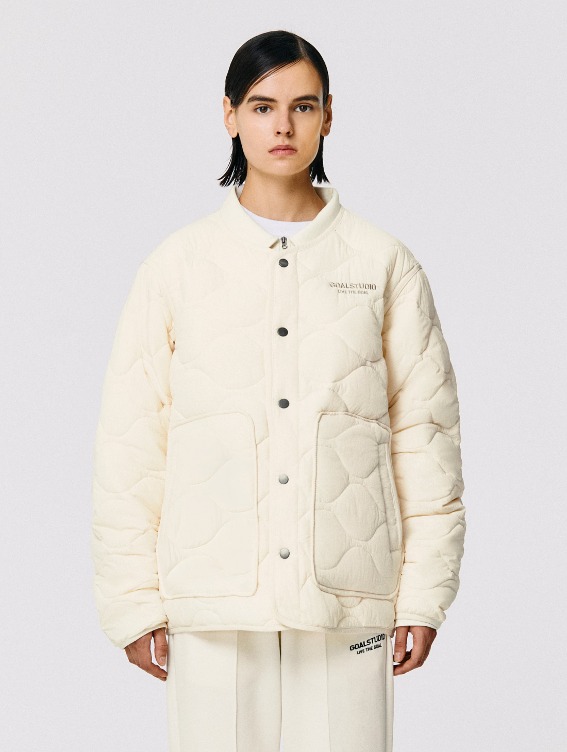 [SEASON OFF 30%] EMBROIDERY QUILTED CARDIGAN-IVORY