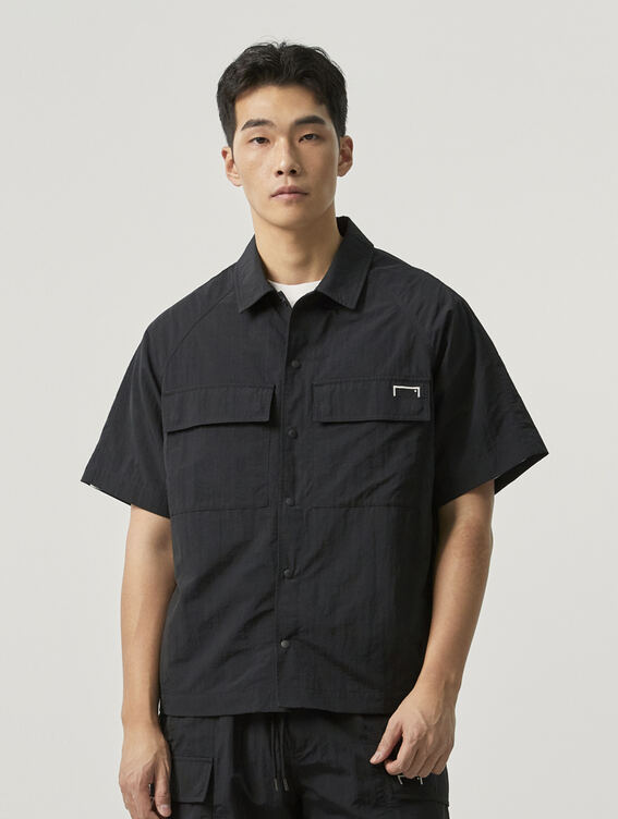 TASLAN SMALL LOGO SHIRT-BLACK