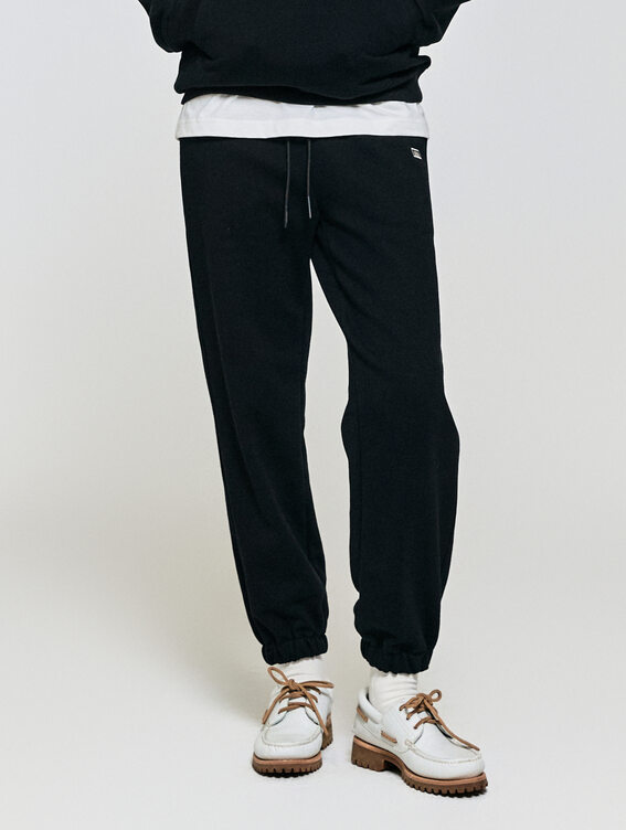 [PACE GOAL 균일가] ESSENTIAL BOX LOGO JOGGER-BLACK