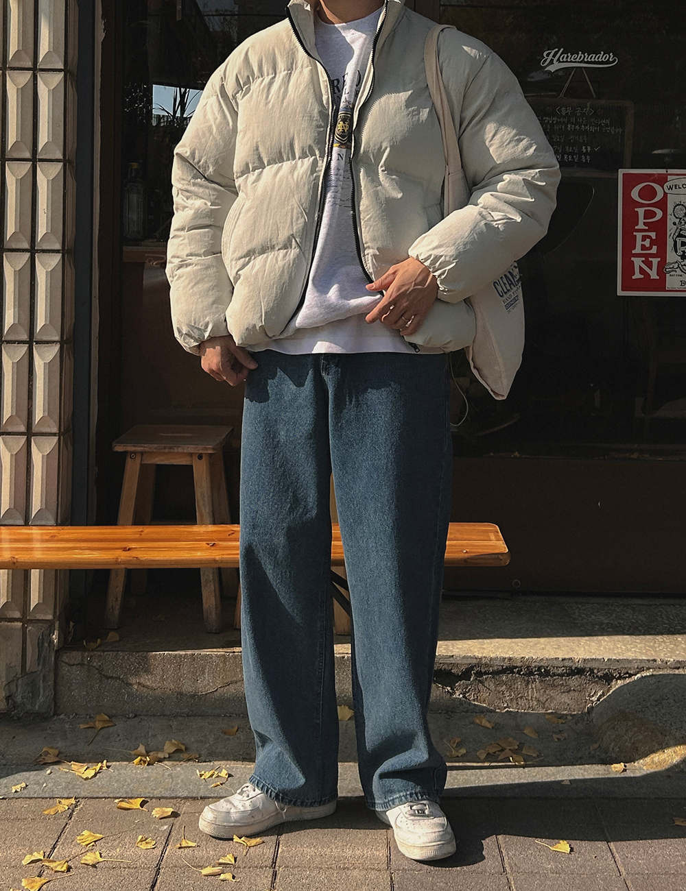 긴팔 티셔츠 모델 착용 이미지-S1L75
