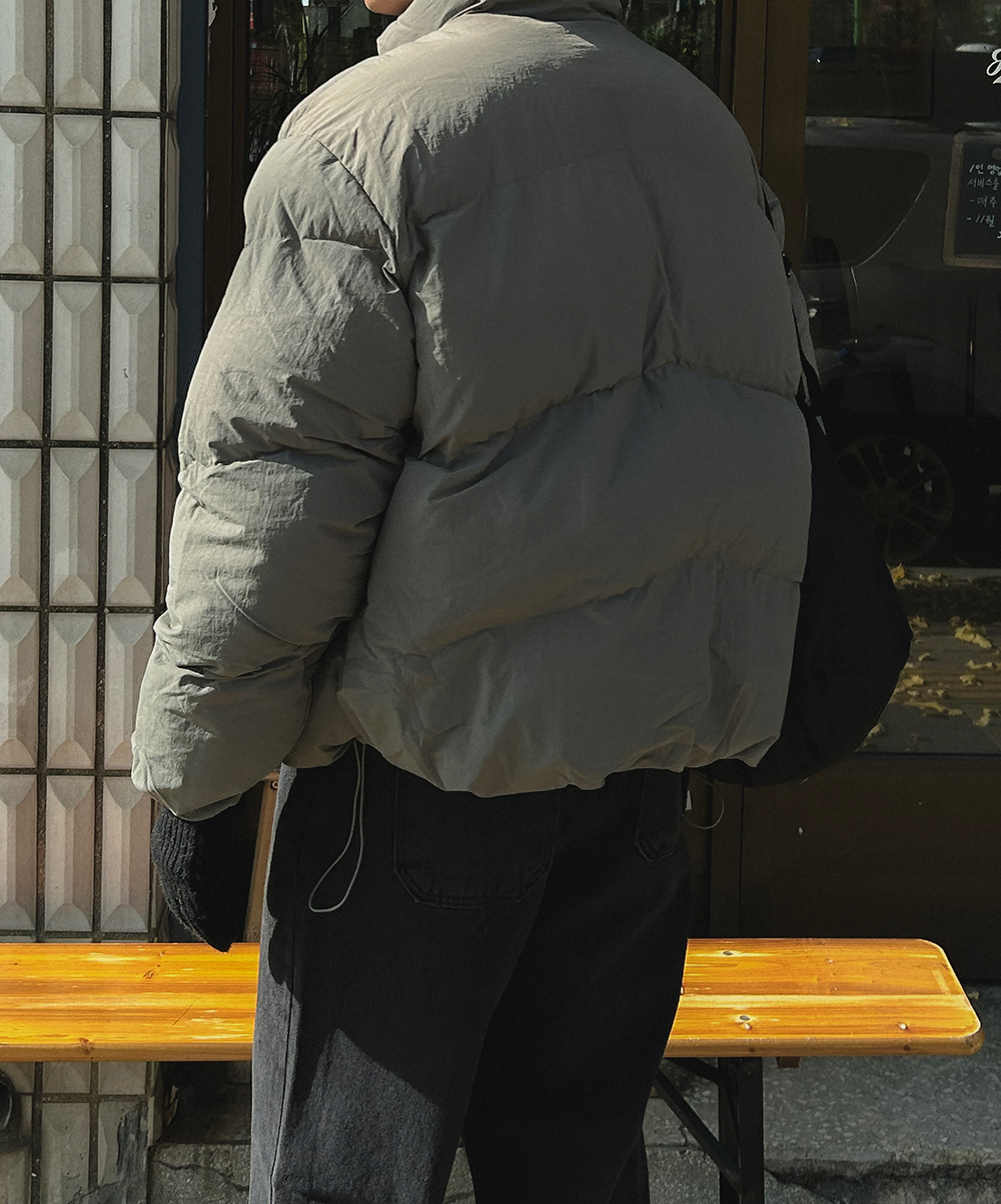 긴팔 티셔츠 모델 착용 이미지-S1L83