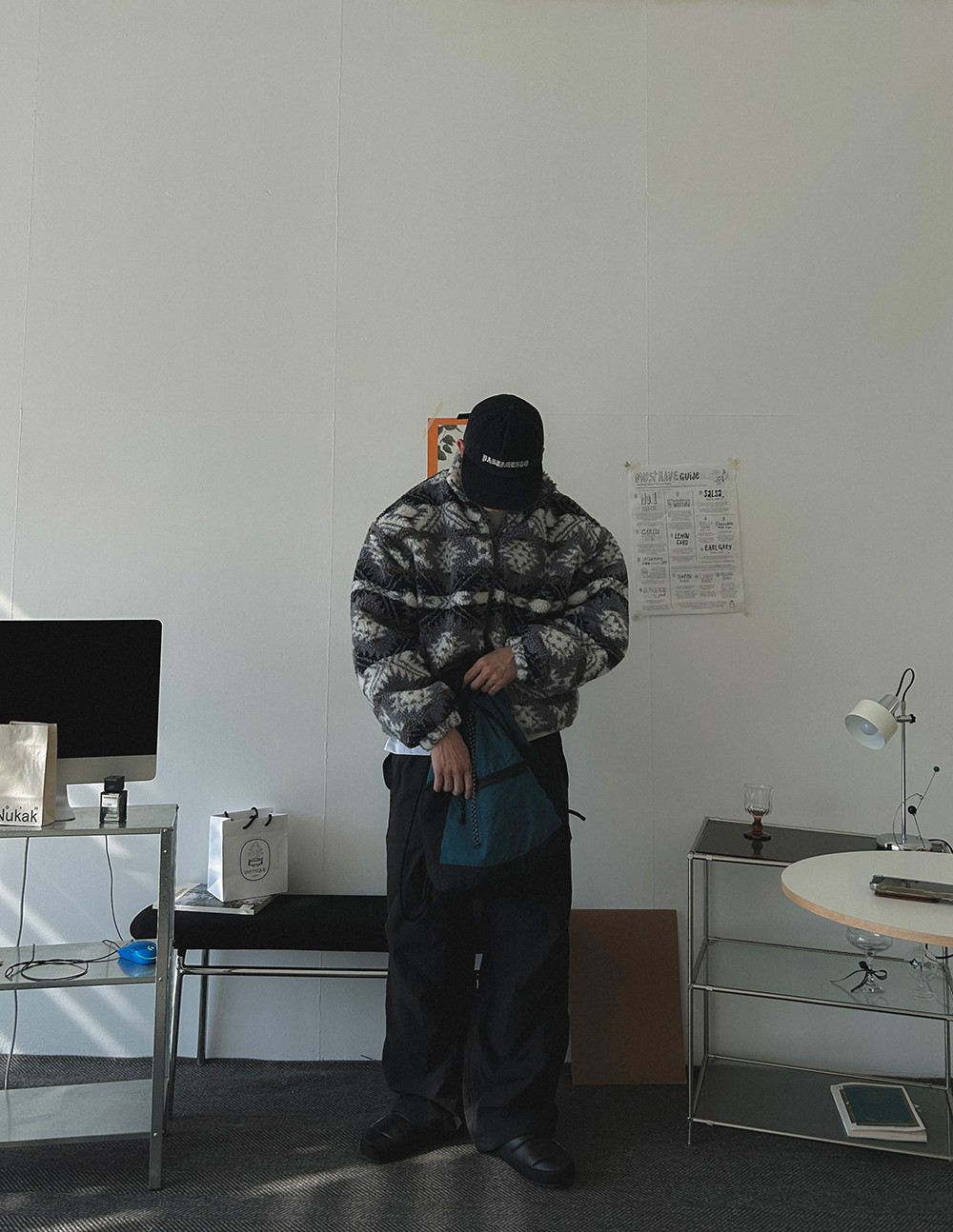 재킷 모델 착용 이미지-S1L16