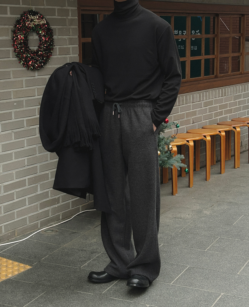 긴팔 티셔츠 모델 착용 이미지-S1L152