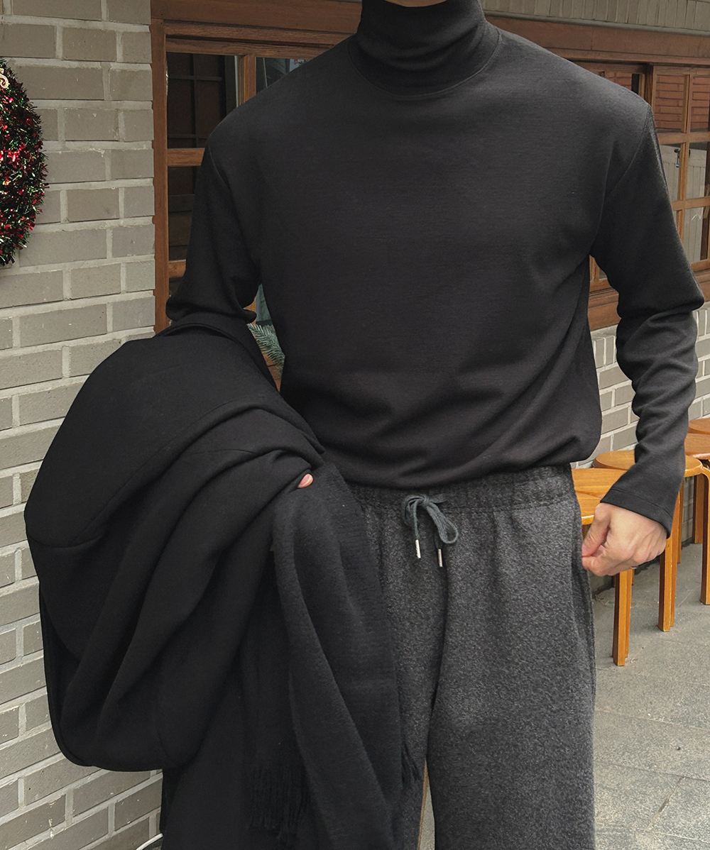 긴팔 티셔츠 모델 착용 이미지-S1L157