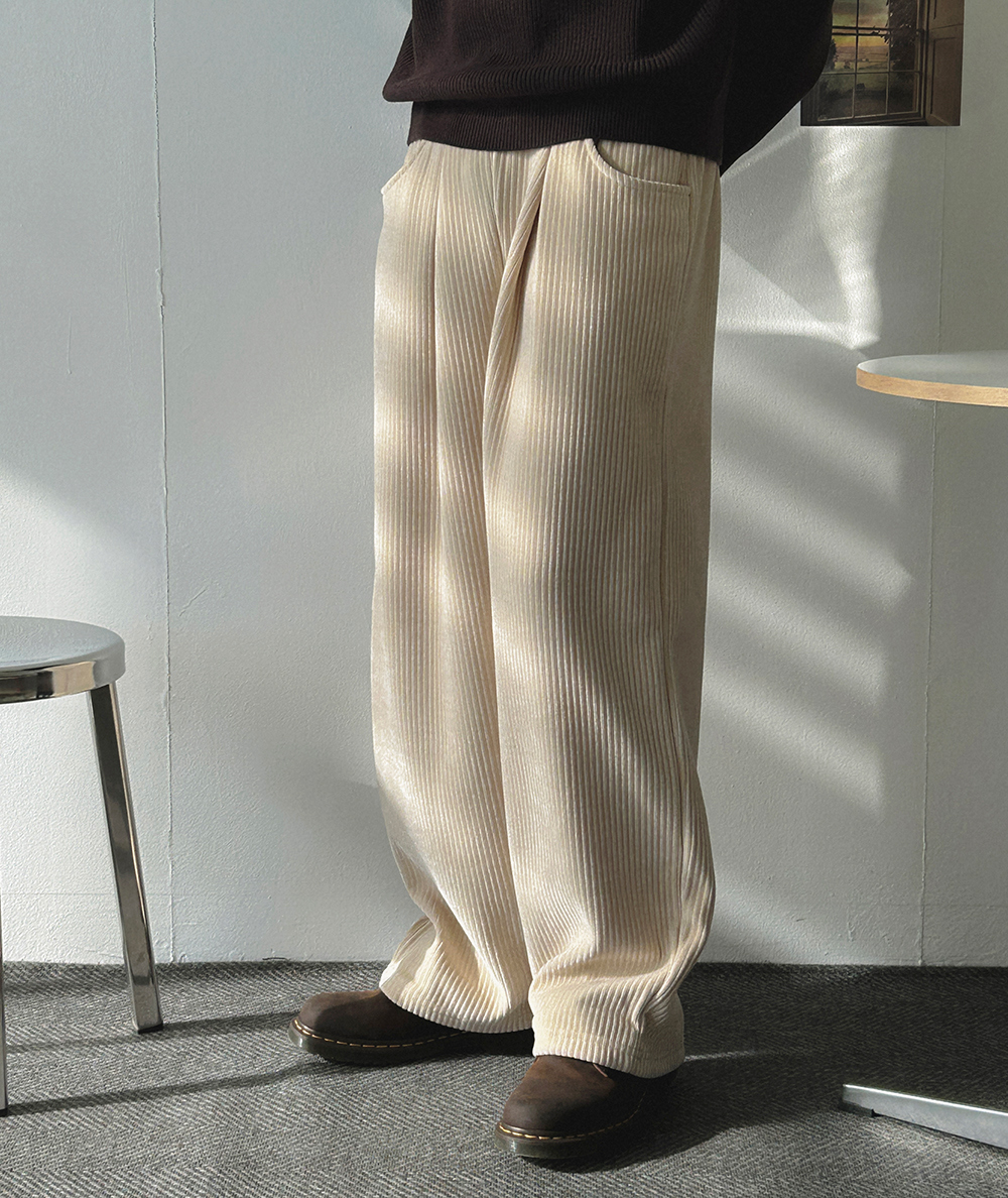 바지 모델 착용 이미지-S1L103