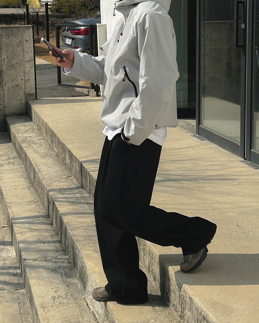 긴팔 티셔츠 모델 착용 이미지-S1L42