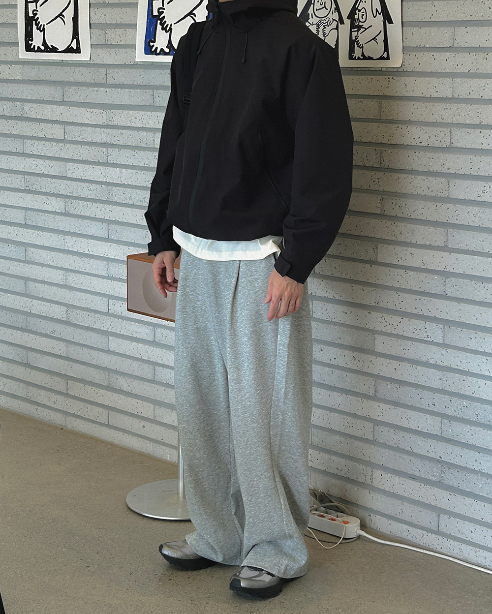 긴팔 티셔츠 모델 착용 이미지-S1L79