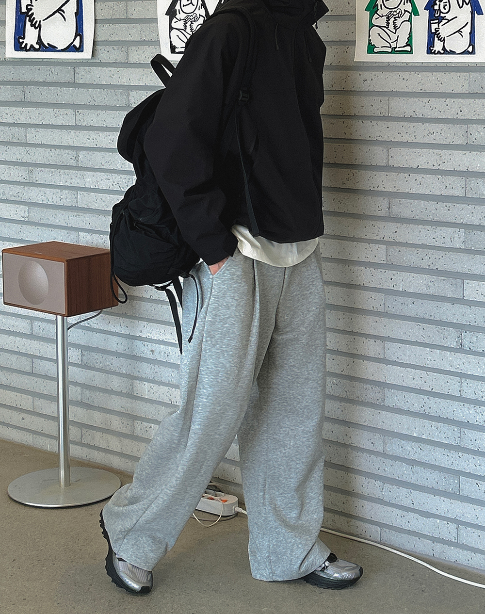 긴팔 티셔츠 모델 착용 이미지-S1L72