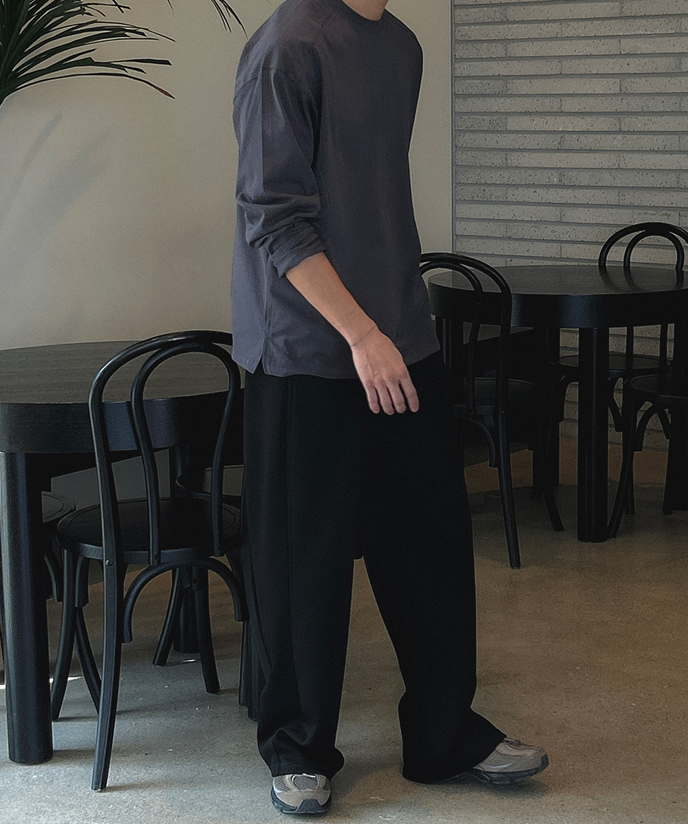 긴팔 티셔츠 모델 착용 이미지-S14L87